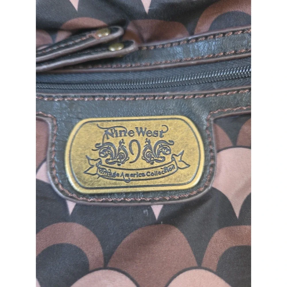 Vtg America Nine West‎ Dark Brown Leather Back Pack Travel Bag Magnetic Pockets
